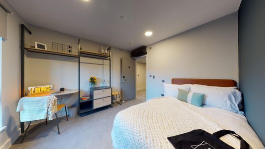 Social Townhouse Room