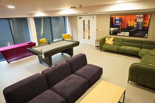 Photo of a sizer Court.