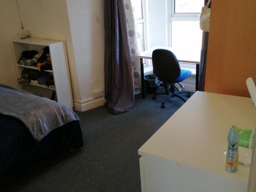 Photo of a flat 3, Radnor House.