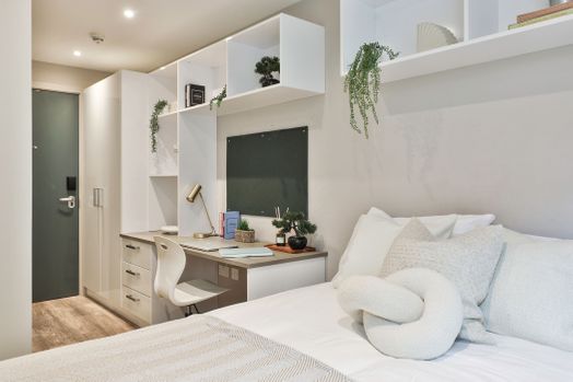 Classic 2 Bed Apartment