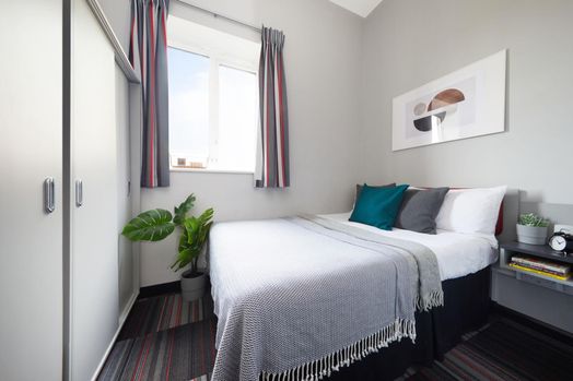 Superior Ensuite