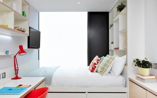 Beaumont Ensuite - Accessible