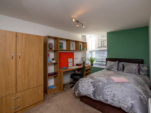 Photo of a flat B, The Clubhouse.