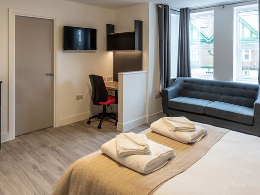 Photo of a 84-86, Derrys Villa, Flat 12.