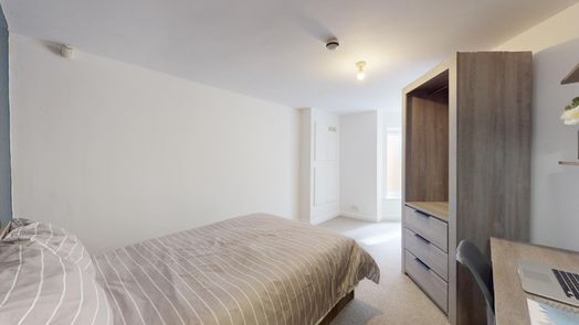 Photo of a 1 Student Room Left.