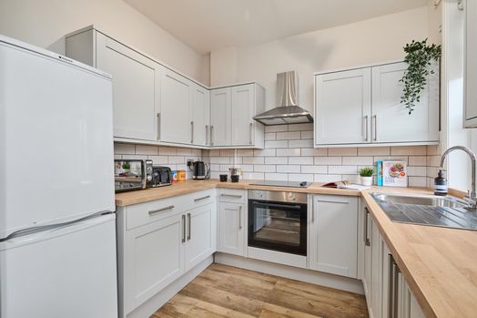 Photo of a flat B 40, Delph Lane.