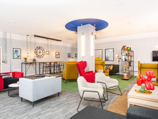 Photo of a rockingham House.