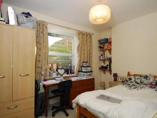 Photo of a flat 1, 10 Napier Terrace.