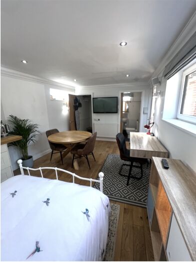 Photo of a student Private Annex Fully Furnished in Brighton, Coldean.