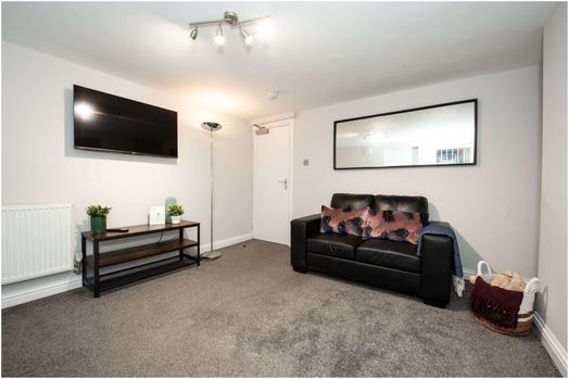 Photo of a 25, Burchett Place.