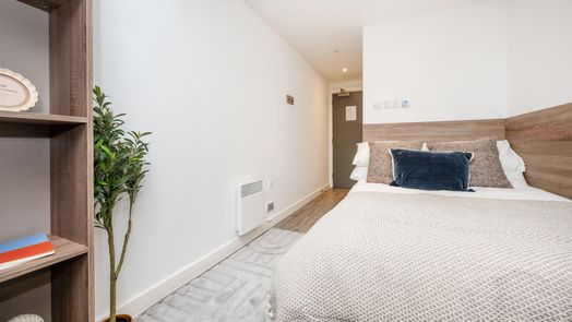 Deluxe Ensuite