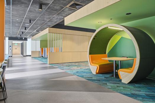 Photo of a mayoral Drive.