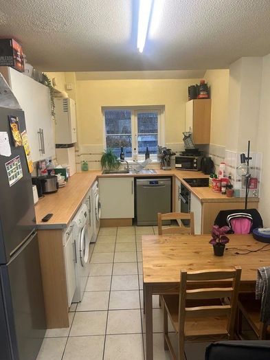 Photo of a housemate wanted in friendly Winchester house opposite Uni.
