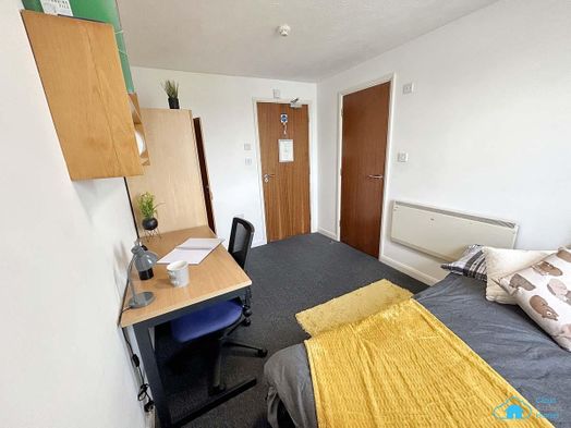 Deluxe En-suite Sheldrake House