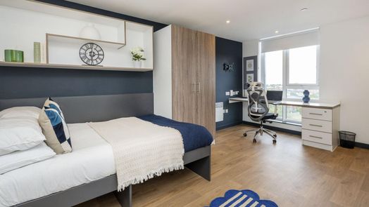 Penthouse Premium Studio