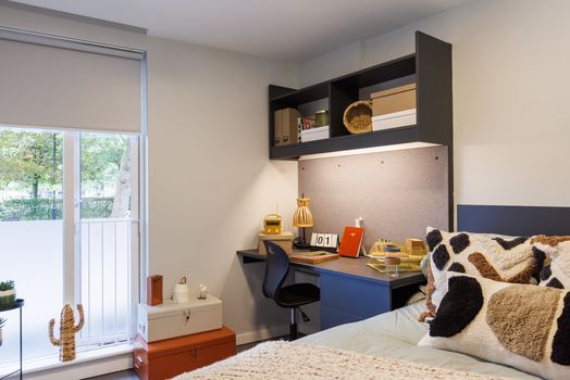 8 Bed En-Suite