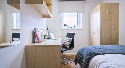 Silver Ensuite
