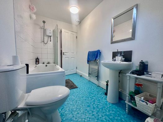 Photo of a 4, Napier Terrace, Maisonette.