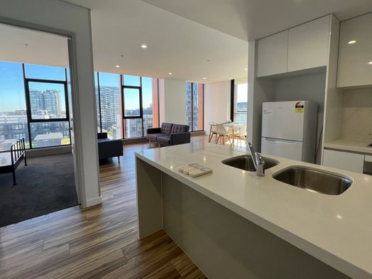 Photo of a belong Waterloo – Luxury 3 Bedroom Apartment Near UNSW, USYD & UTS.