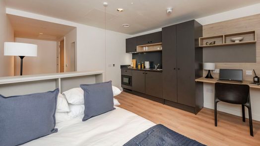 Photo of a straits Place.