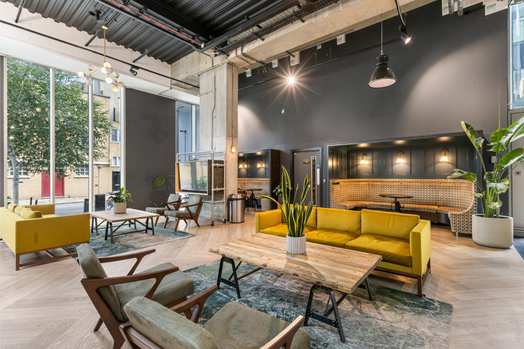 Photo of a chapter Kings Cross.