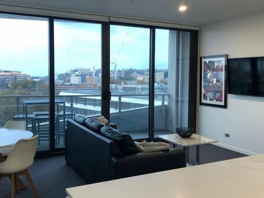Photo of a belong Newcastle – Modern 2 Bedroom Apartment Near University.