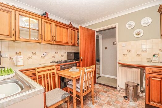 Photo of a bungalow.