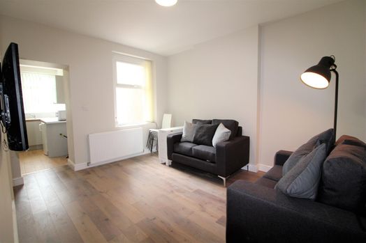 Photo of a 80 Coulston Road, Lancaster, LA1 3AB.