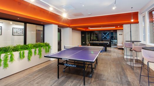 Photo of a sheares Hall.