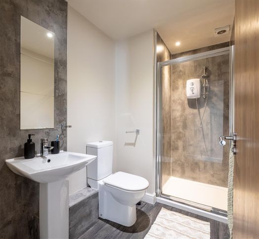 Photo of a flat 8, 10 Pitt Street, Lancaster, LA1 1NX.