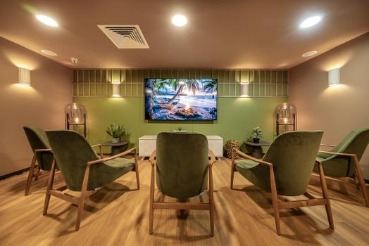 Photo of a canvas Glasgow.