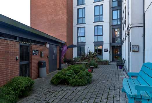 Photo of a cavendish Place.