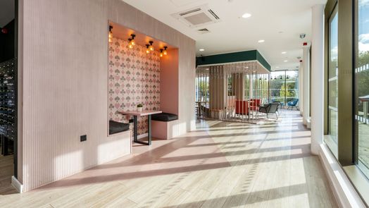 Photo of a bankside Student Living.