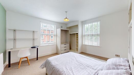 Photo of a 2 BEDROOM WHOLE HOUSE | INCLUSIVE AND EXCLUSIVE PACKAGES AVAILABLE!.