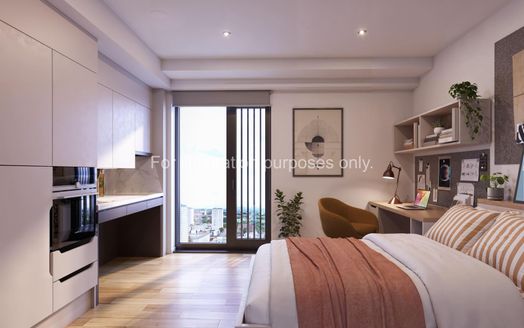 Ultimate Studio Plus