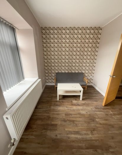 Photo of a flat 6, 110 Fabian Way SA1 8PA.