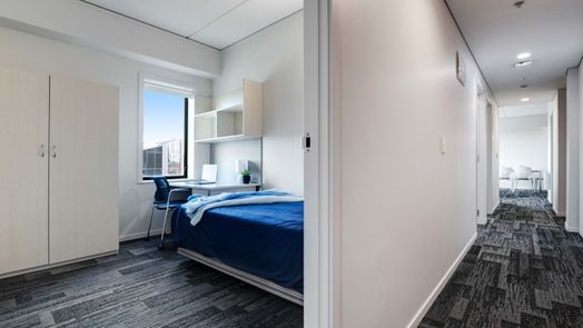 5 Bedroom Apartment Standard