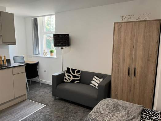 Photo of a studio 2, 1 Park Square (ground floor), Lancaster, LA1 3PX.