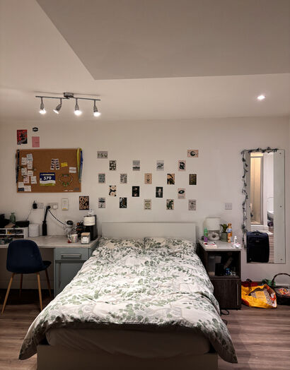 Photo of a studio in city centre, available from 05/07/25 - 03/09/25.