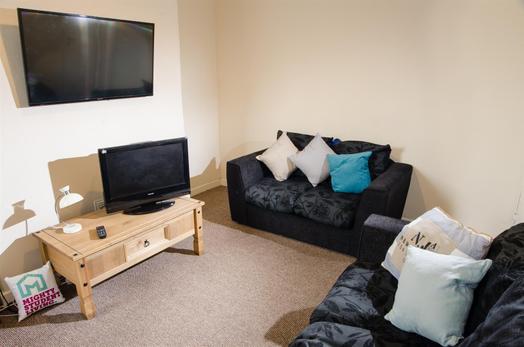Photo of a 5 Newsham Place, Lancaster, LA1 4DF.
