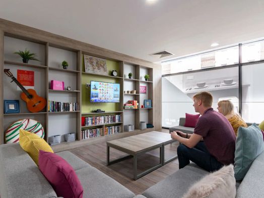 Photo of a aXO Kingston.