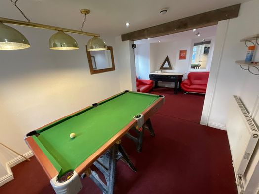 Photo of a flat 1, 11A Uplands Terrace.