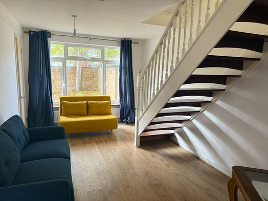 Photo of a 4 bedroom student house in Kingston Upon thames.