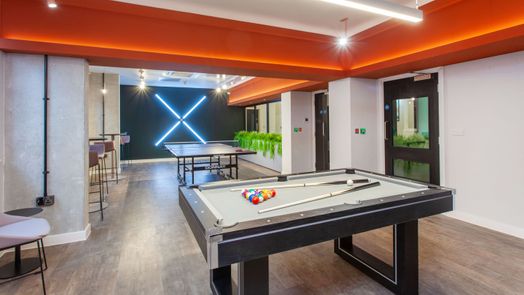 Photo of a sheares Hall.