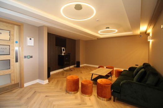 Photo of a vista Square.