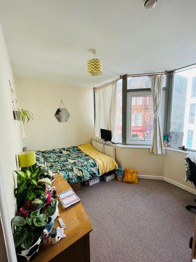 Photo of a 61B, Ebrington Street.
