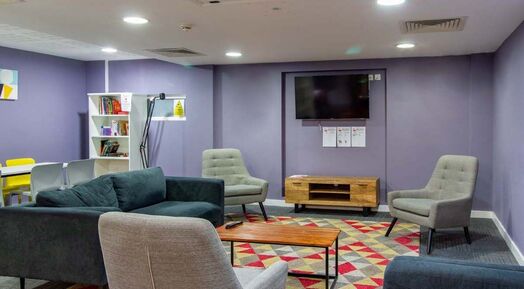 Photo of a bowman House.