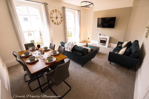 Photo of a 252, North Road West, Flat 3.
