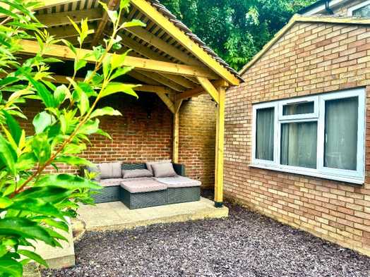 43 Downs Road