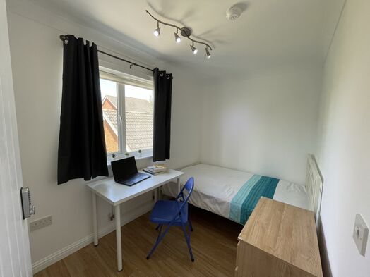 Upstairs back right double bedroom 